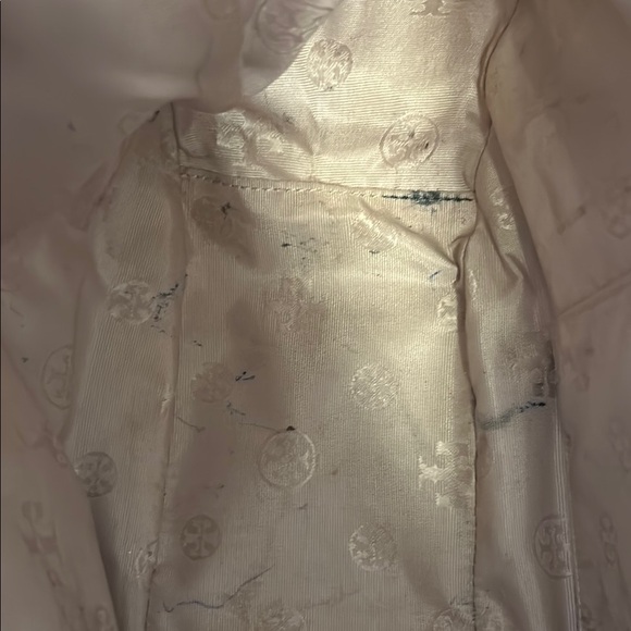 Tory Burch Tan Hobo Bag - Picture 4 of 9